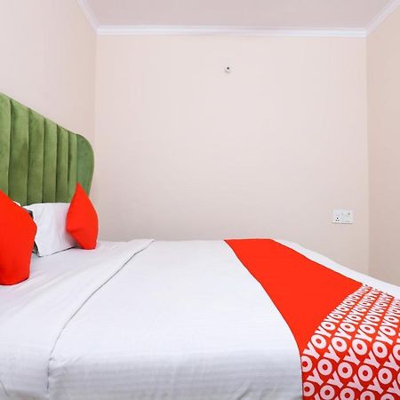 Oyo 77819 Shahdara Inn Nové Dillí Exteriér fotografie